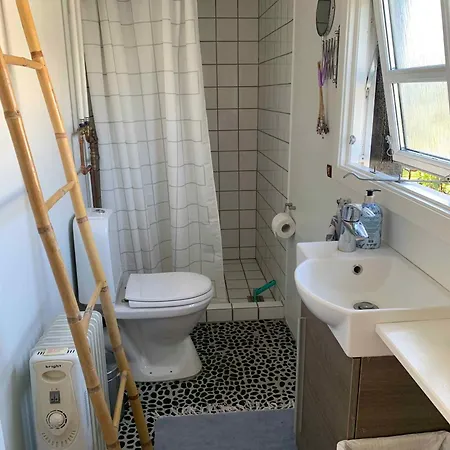 بيت للعطل Cozy Near Hasmark Beach,